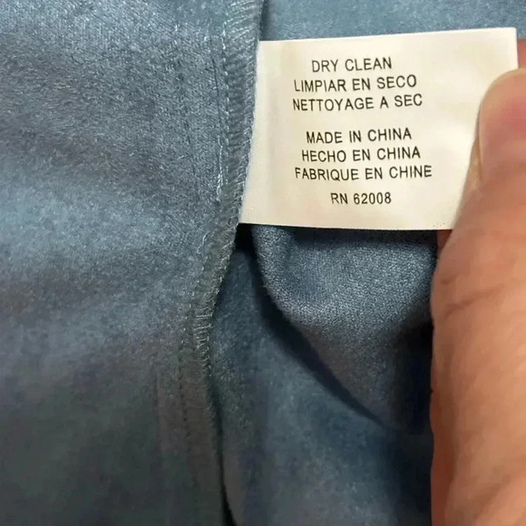 Insight vegan leather coat.  Worn 1x.   Like brand new. Smoke free. - Picture 5 of 5